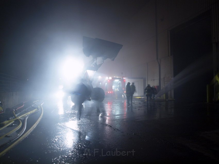 Feuer 3 GVG Koeln Niehl Geestemuenderstr P079.JPG